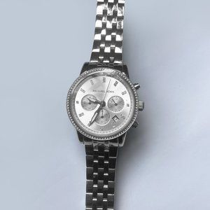 MICHAEL KORS Silver Dial Chronograph Ladies Watch